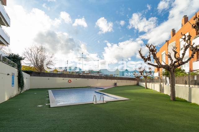 Piso en Venta en Plaça de la Mare en Montgat