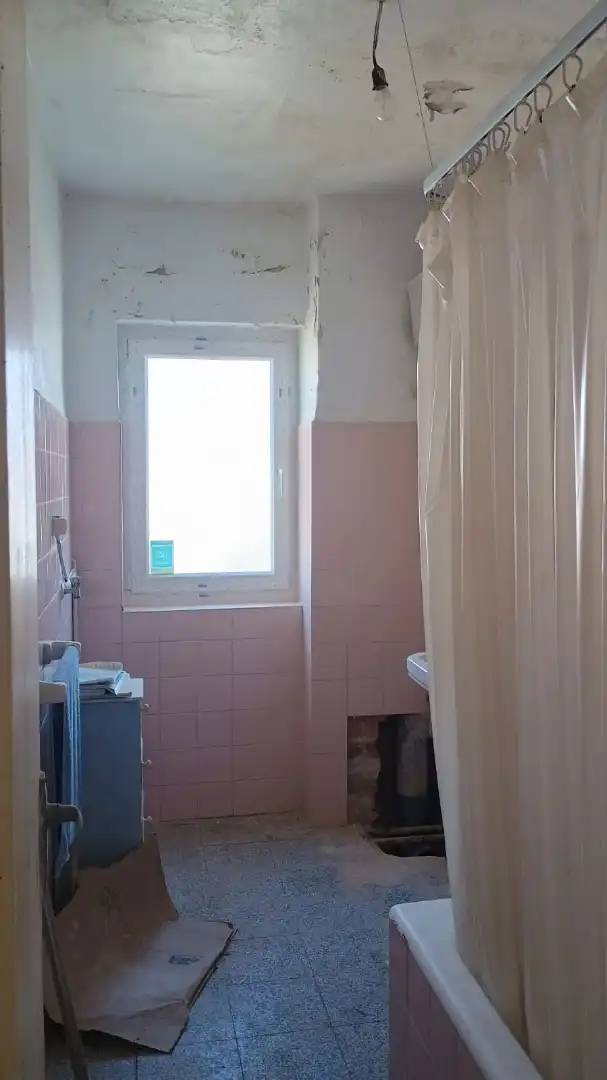 Bany de Pis en venda en Meruelo amb Balcó