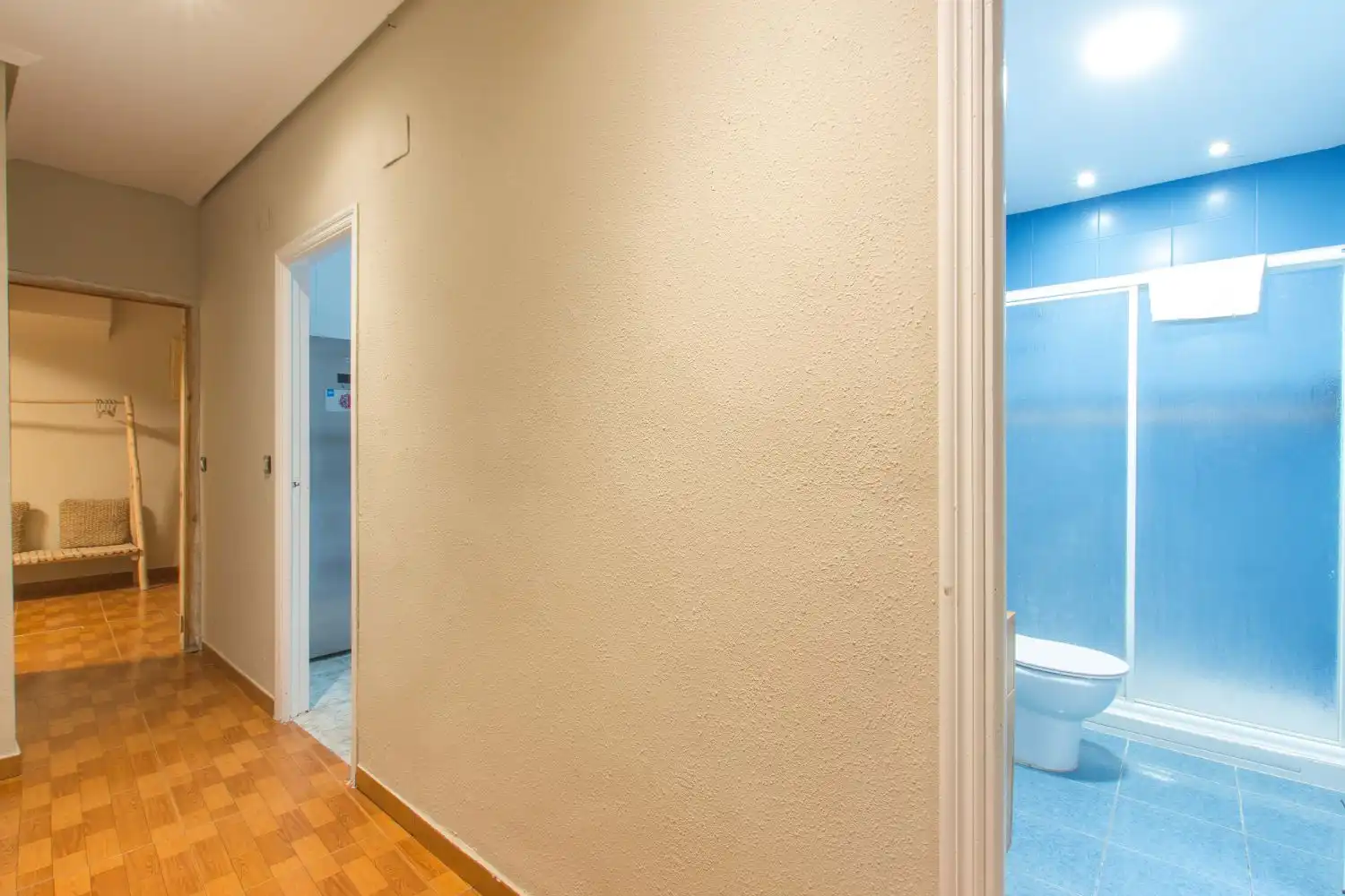 Piso en venta en  Pamplona / Iruña con Calefacción, Amueblado y Balcón