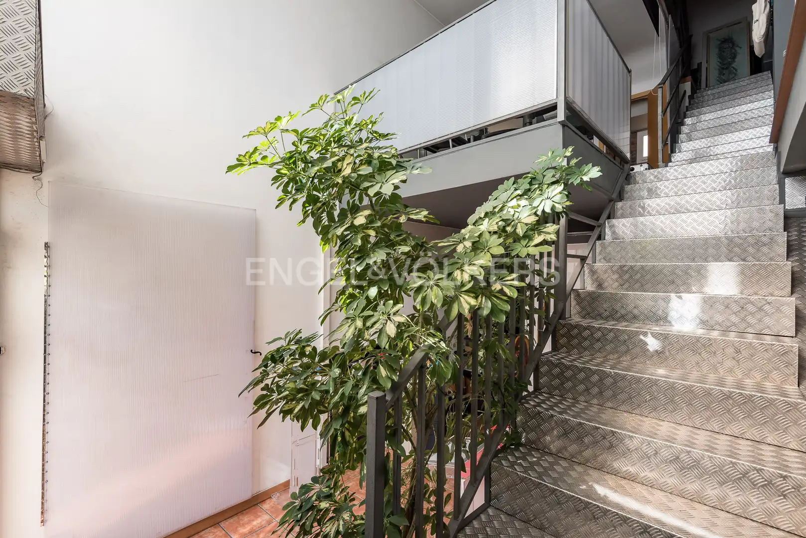 Loft zum Verkauf in Sabadell mit Klimaanlage, Heizung und Terrasse