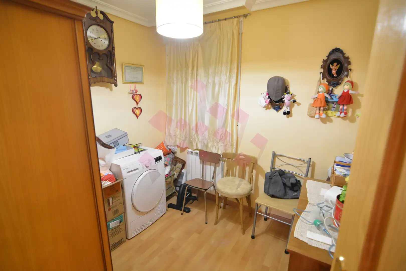 Bedroom of Flat for sale in Carrión de Calatrava  with Air Conditioner, Heating and Furnished