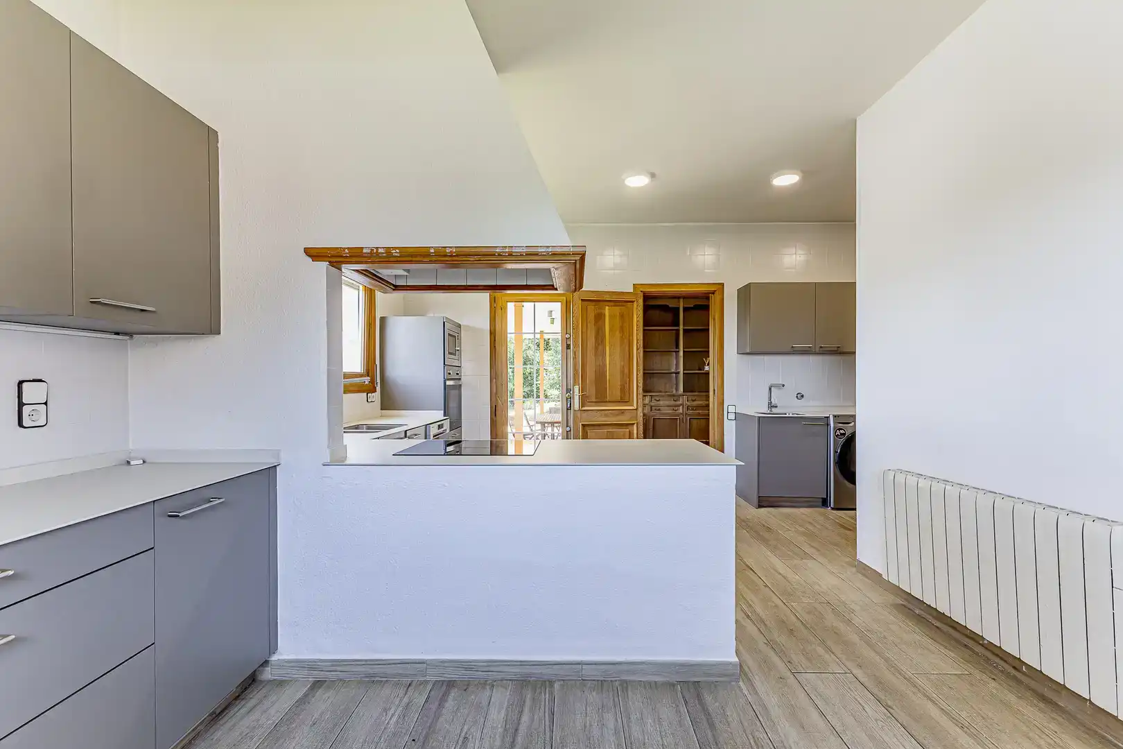 Cocina de Casa o chalet de alquiler en Sant Cugat del Vallès con Aire acondicionado, Jardín privado y Parquet