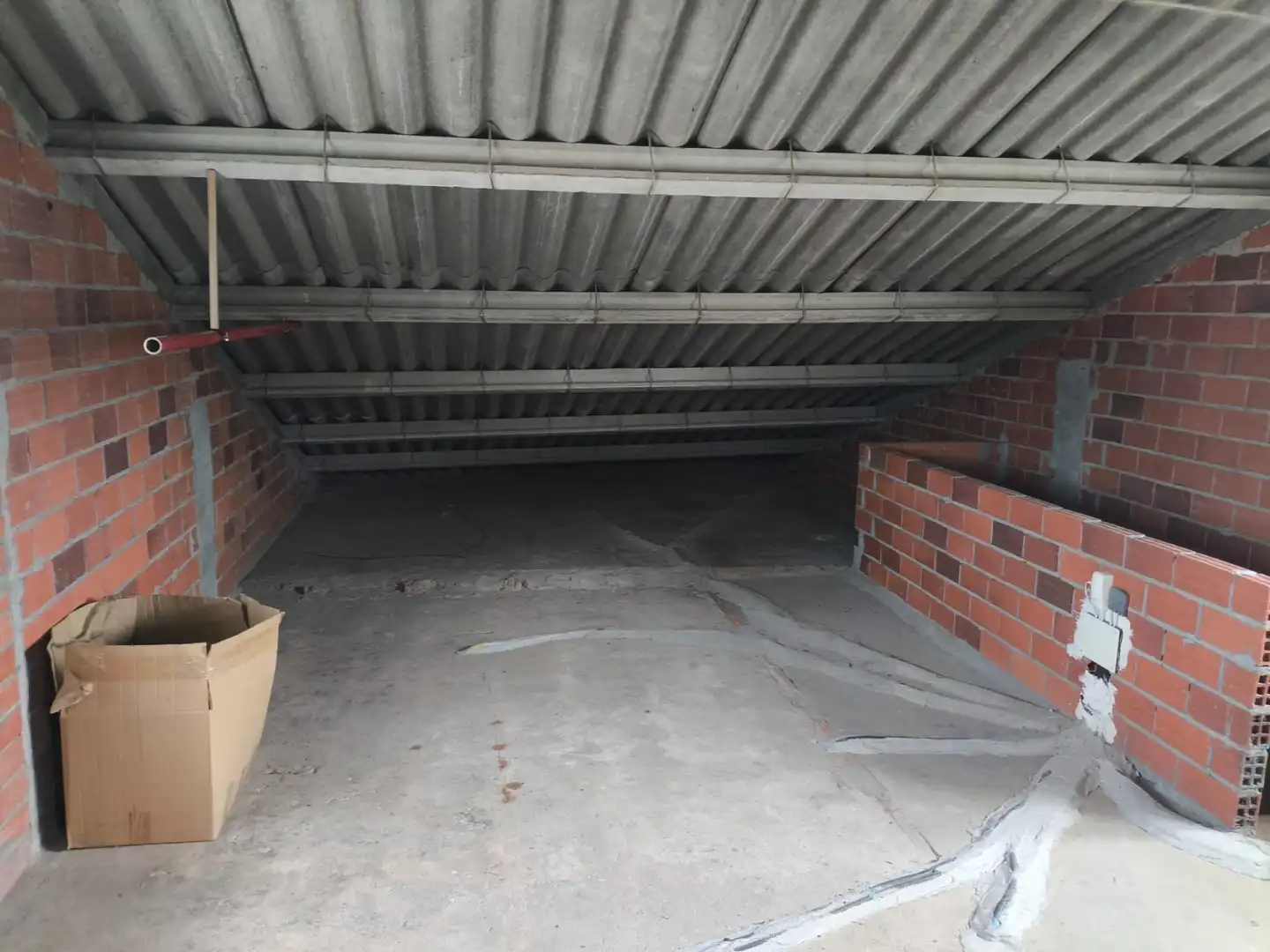 Parking of Houses for rent in Carballo  with Air Conditioner, Heating and Storage room