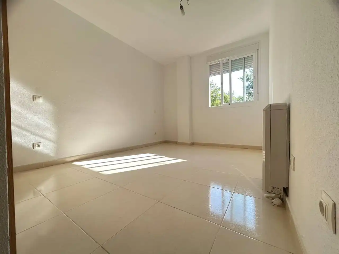 Einfamilien-Reihenhaus zur Miete in Calle Lope de Vega, Camarenilla