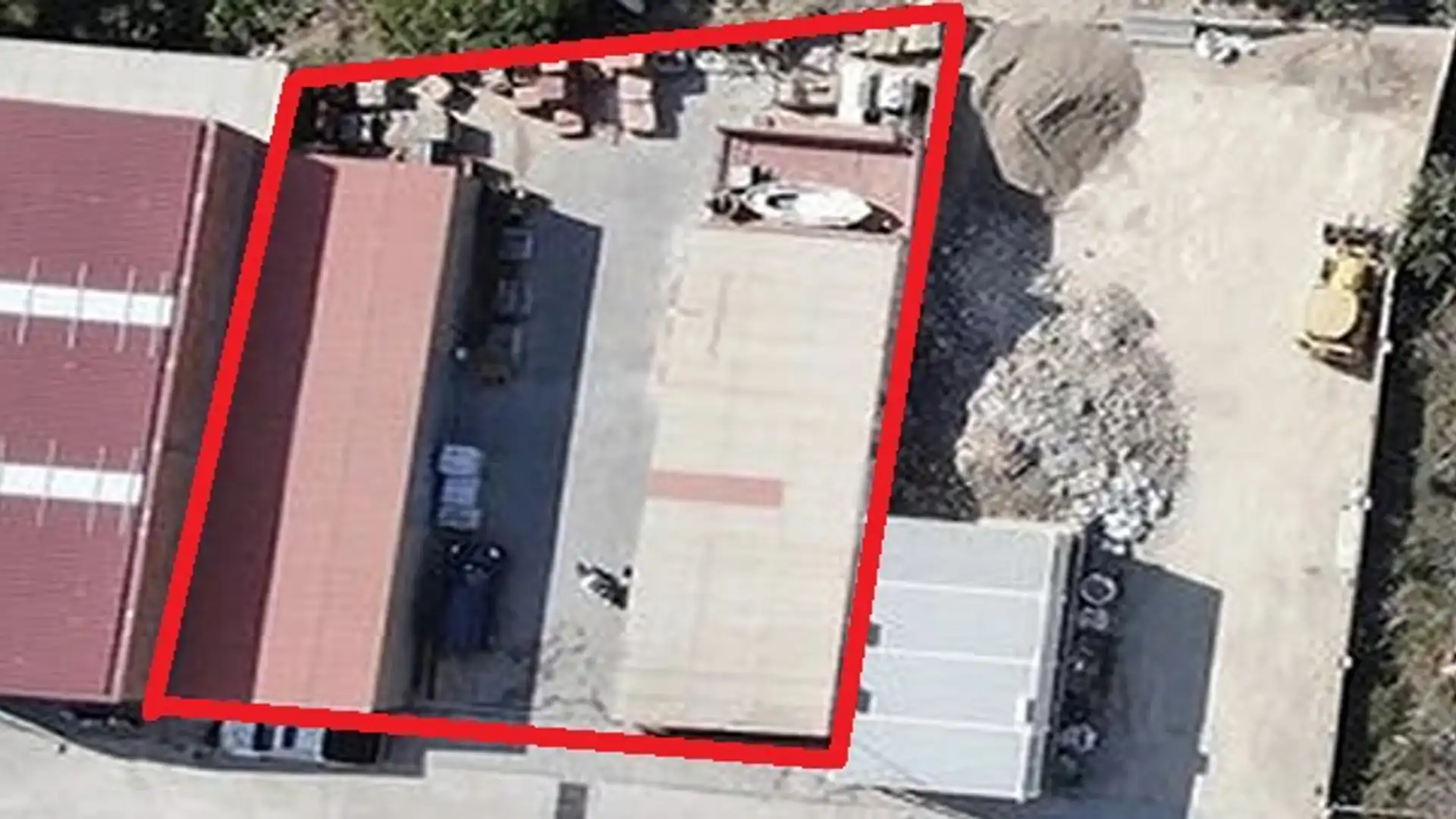 Vista exterior de Nave industrial en venta en Cadaqués