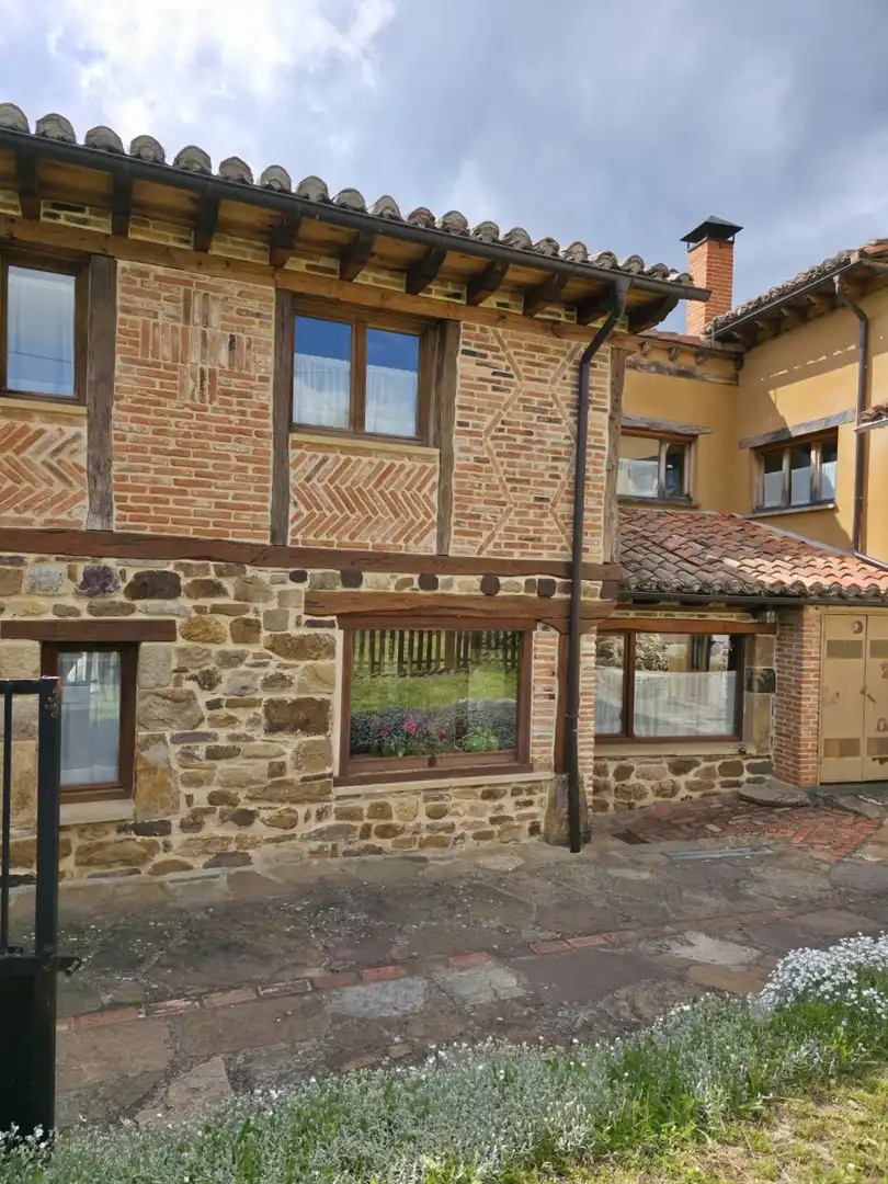 Casa o xalet en venda a San Martín y Perapertú - CALLE MAYOR, San Cebrián de Mudá