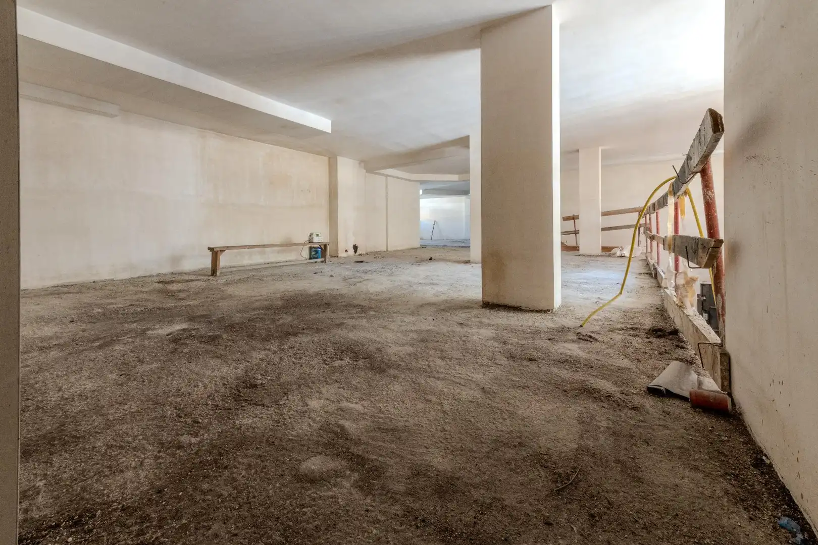 Business premises to rent in Centre - Sant Oleguer, imagen 3