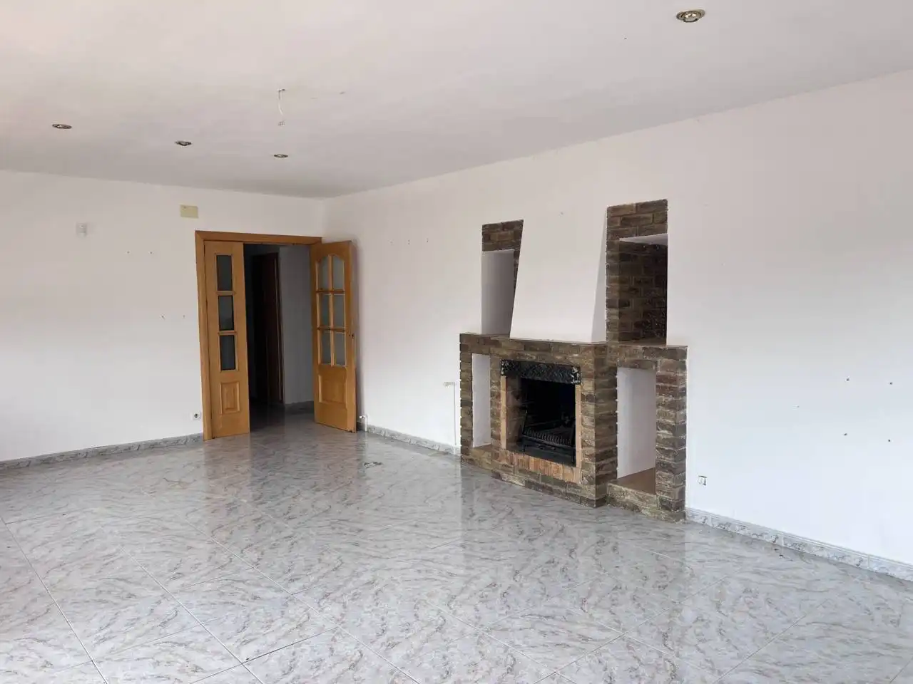 Sala d'estar de Casa o xalet en venda en Vilanova del Vallès amb Jardí privat, Terrassa i Balcó