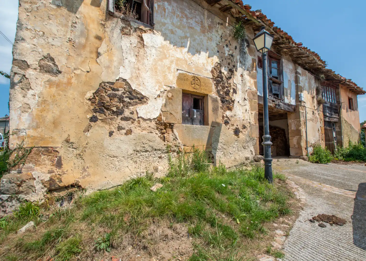 Vista exterior de Casa o chalet en venta en Cabranes con Parquet
