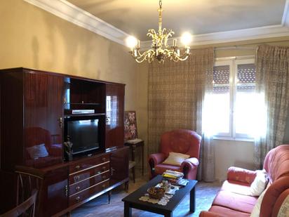 Living room of Flat for sale in  Zaragoza Capital  with Heating, Storage room and Furnished