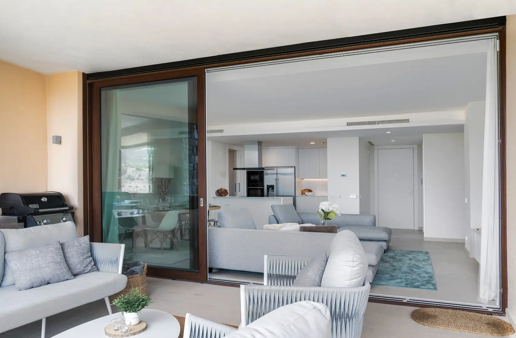 Apartament amb piscina en venda a Benahavís pueblo, imagen 12