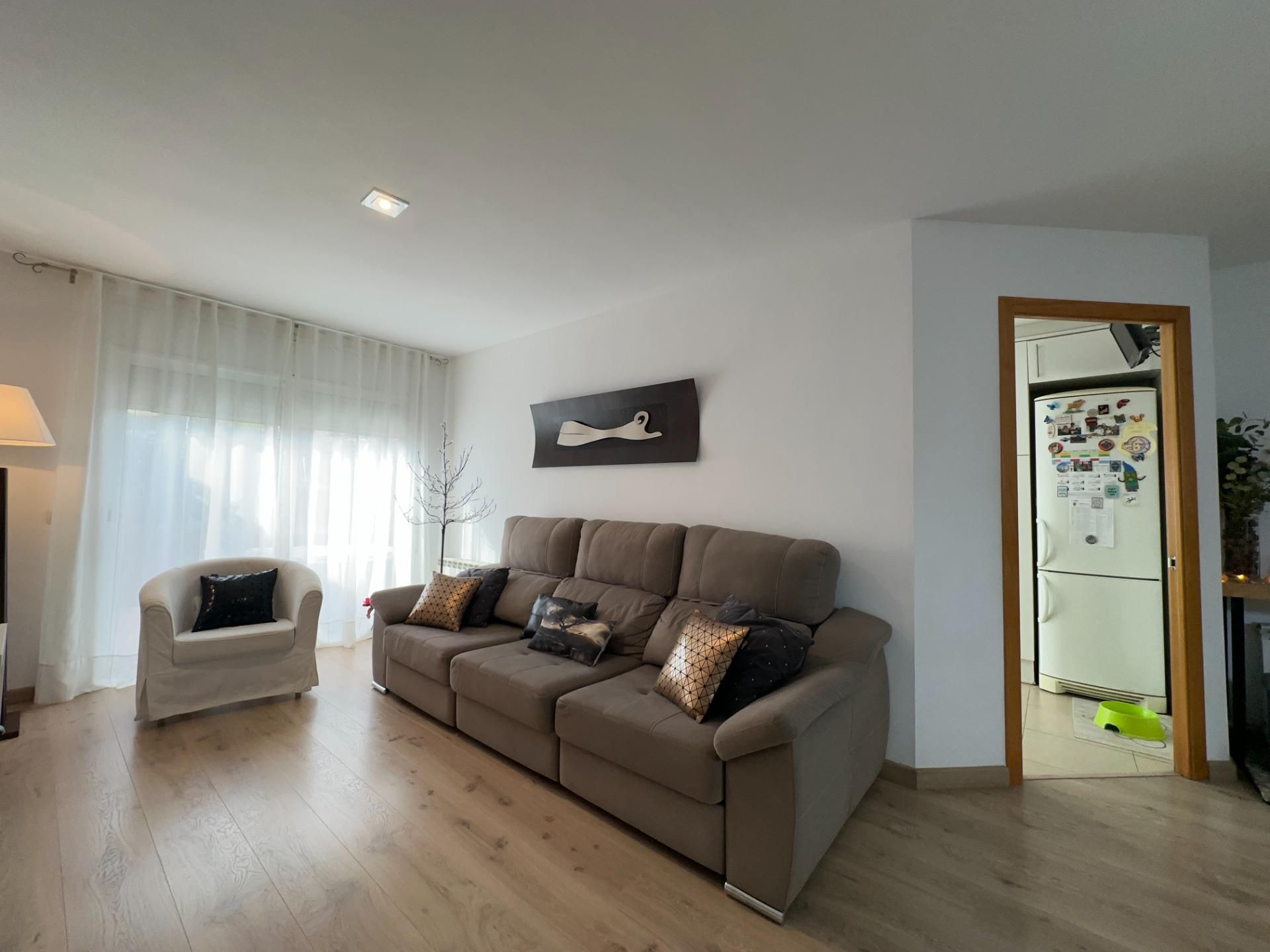Living room of Single-family semi-detached for sale in Abrera  with Air Conditioner, Heating and Private garden