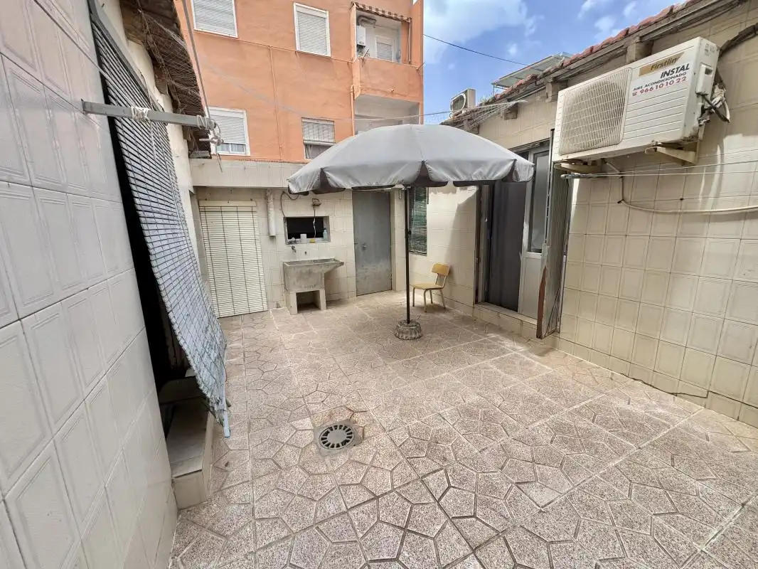 Terrassa de Edifici en venda en Alicante / Alacant