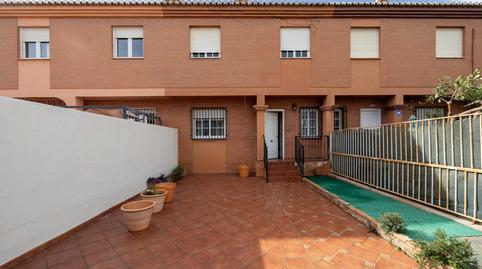 Photo 3 of Single-family semi-detached for sale in  Calle Francia, 35, Huétor Vega, Granada