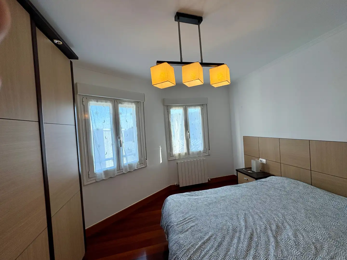 Schlafzimmer von Wohnung zum Verkauf in Mutriku mit Heizung, Terrasse und Möbliert