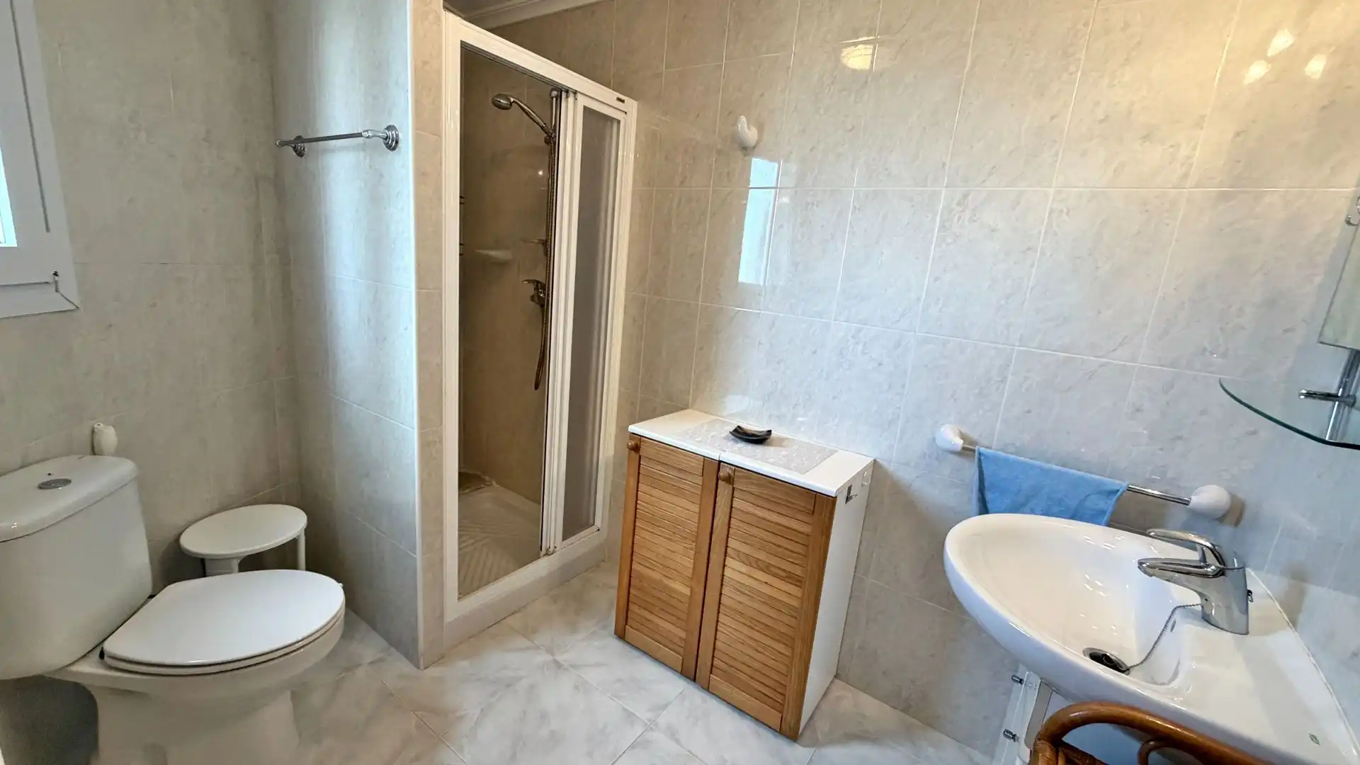 Baño de Casa o chalet en venta en Orba con Aire acondicionado, Calefacción y Jardín privado