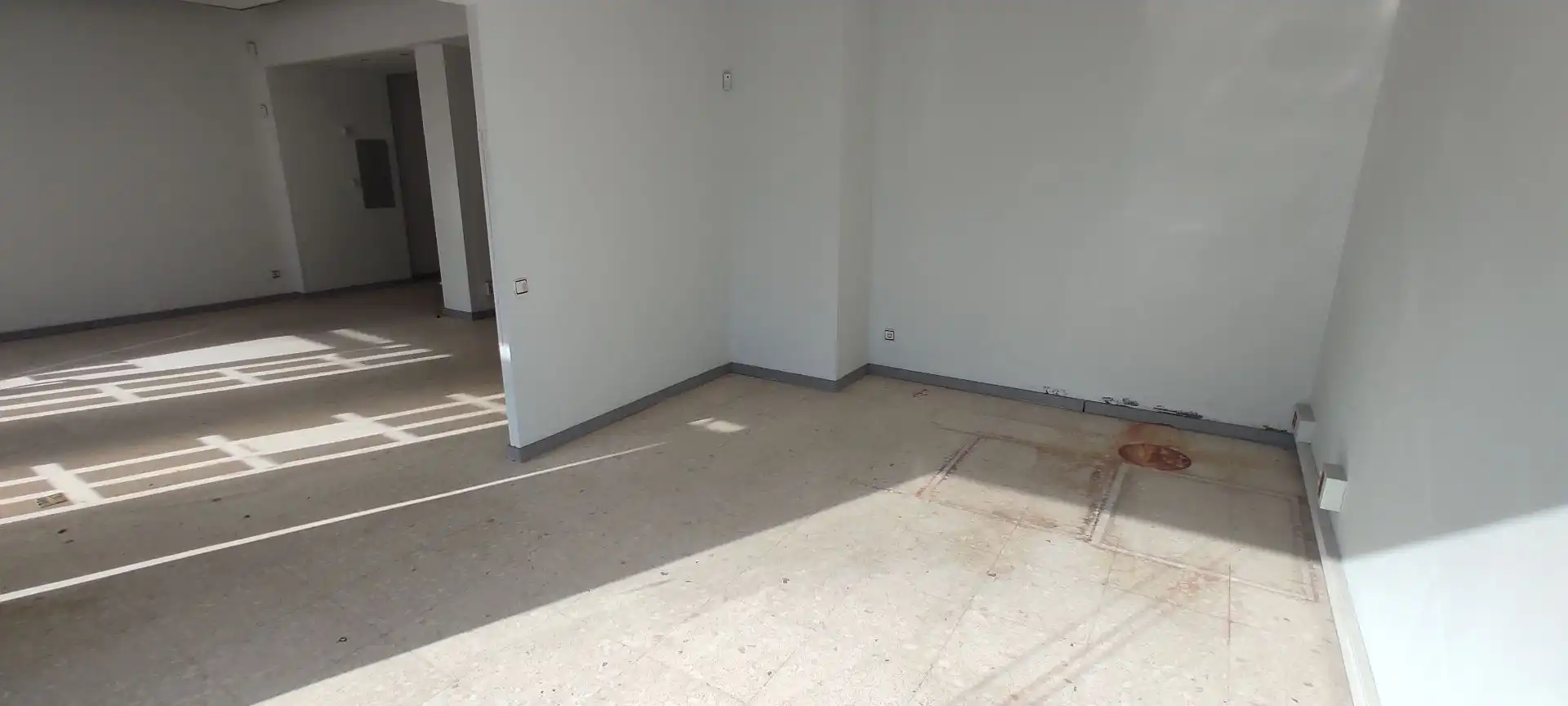 Local comercial en venta en Can Pou - Camp de Mar, imagen 4