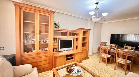 Foto 2 de Pis en venda a Petrer, Alicante