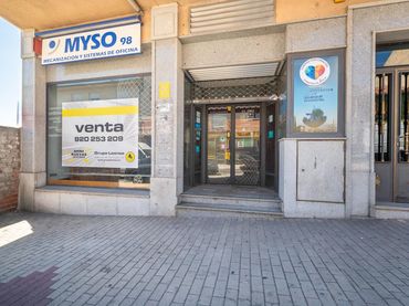 Local comercial en venta en Paseo Santo Tomás