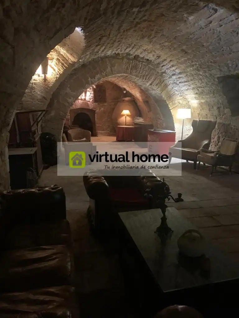 Buildings for sale in Villaescusa de Haro
