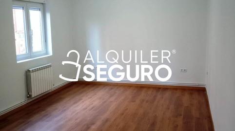 Foto 5 de Piso de alquiler en Recondo, Campo Grande, Valladolid