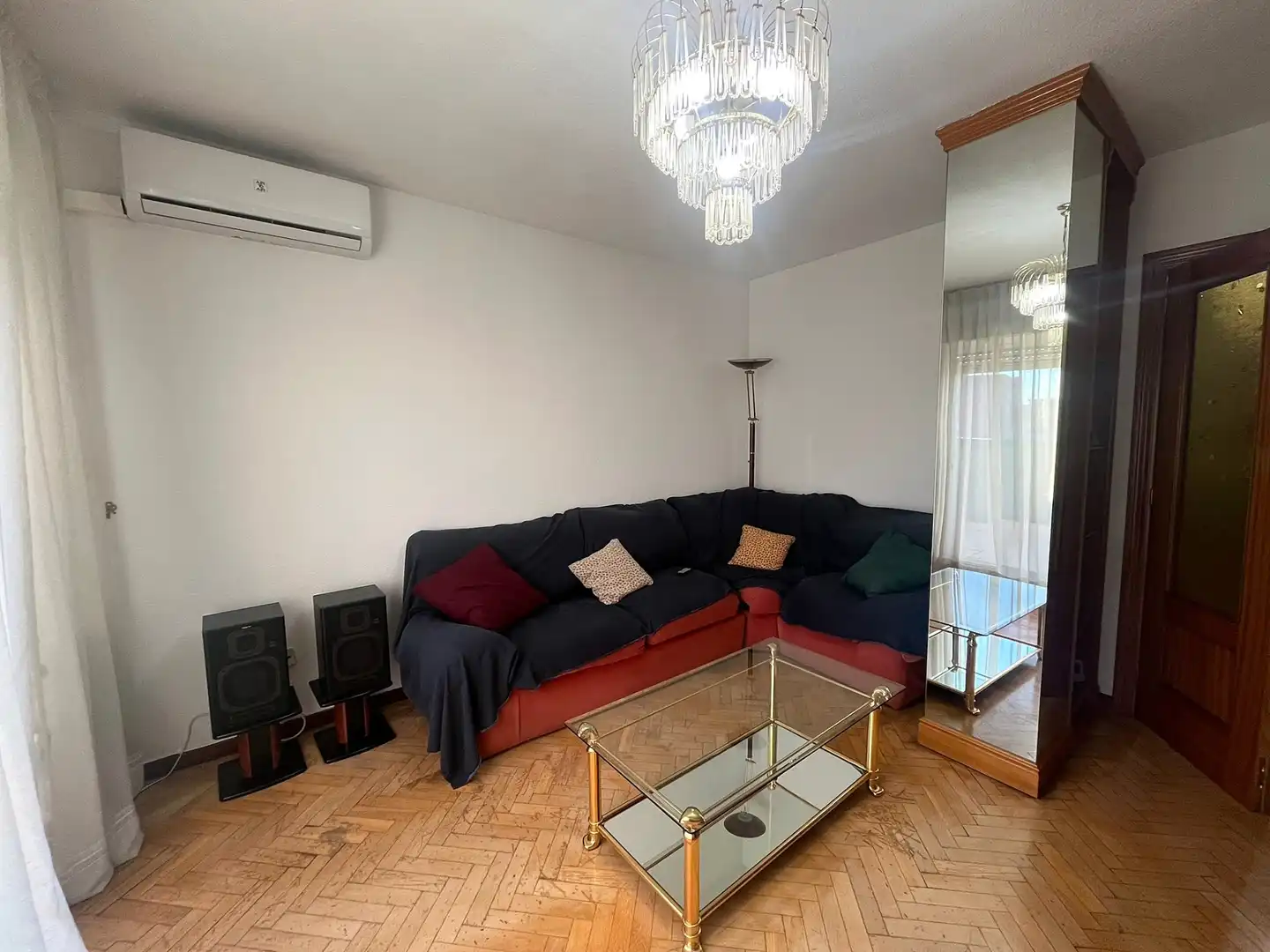 Wohnzimmer von Dachboden zum Verkauf in Fuenlabrada mit Klimaanlage, Heizung und Terrasse