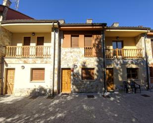 Single-family semi-detached to rent in Lugar Celoriu, 224, Celorio - Poó - Parres