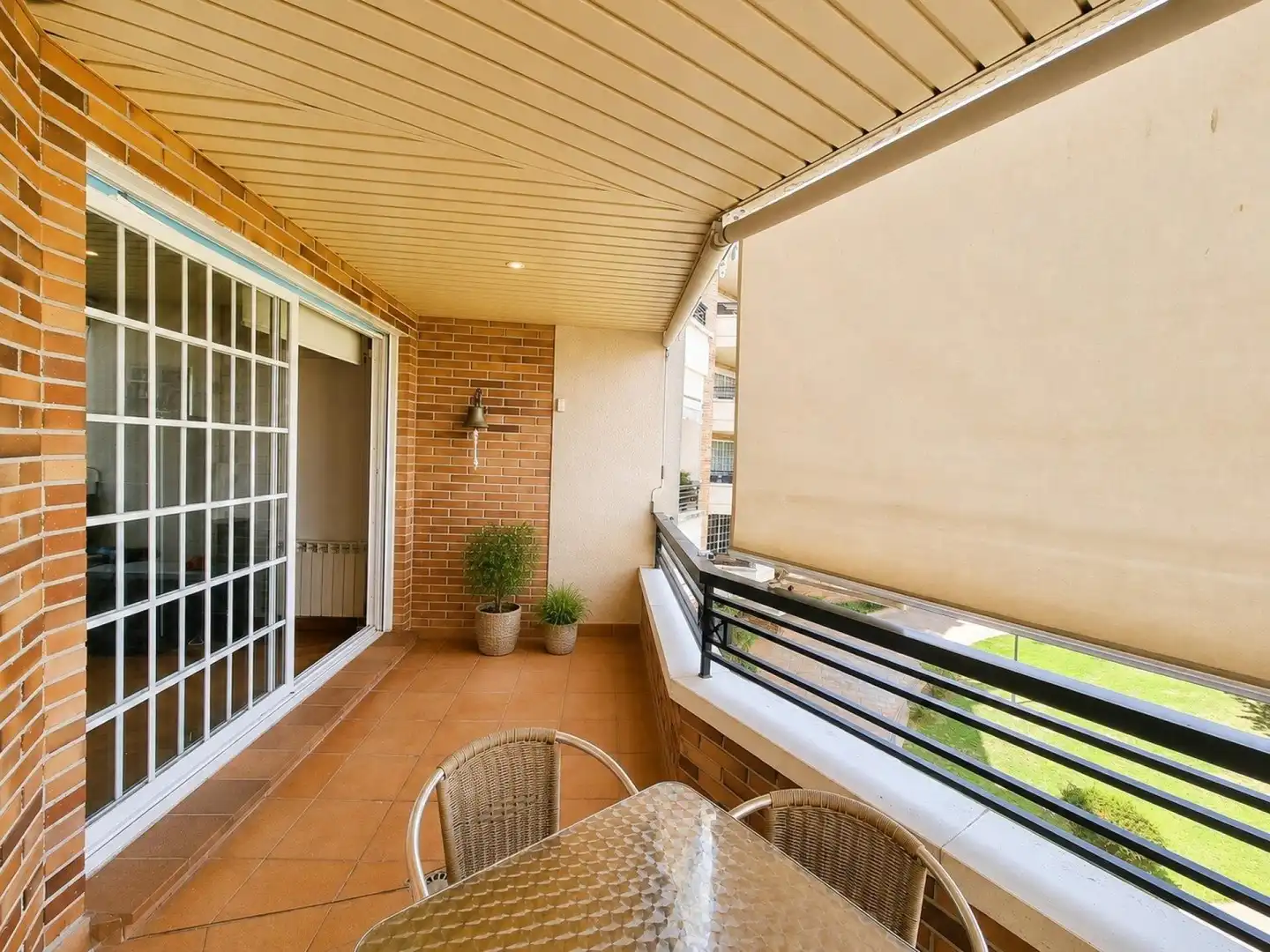 Terraza de Piso en venta en Majadahonda con Calefacción, Terraza y Piscina comunitaria