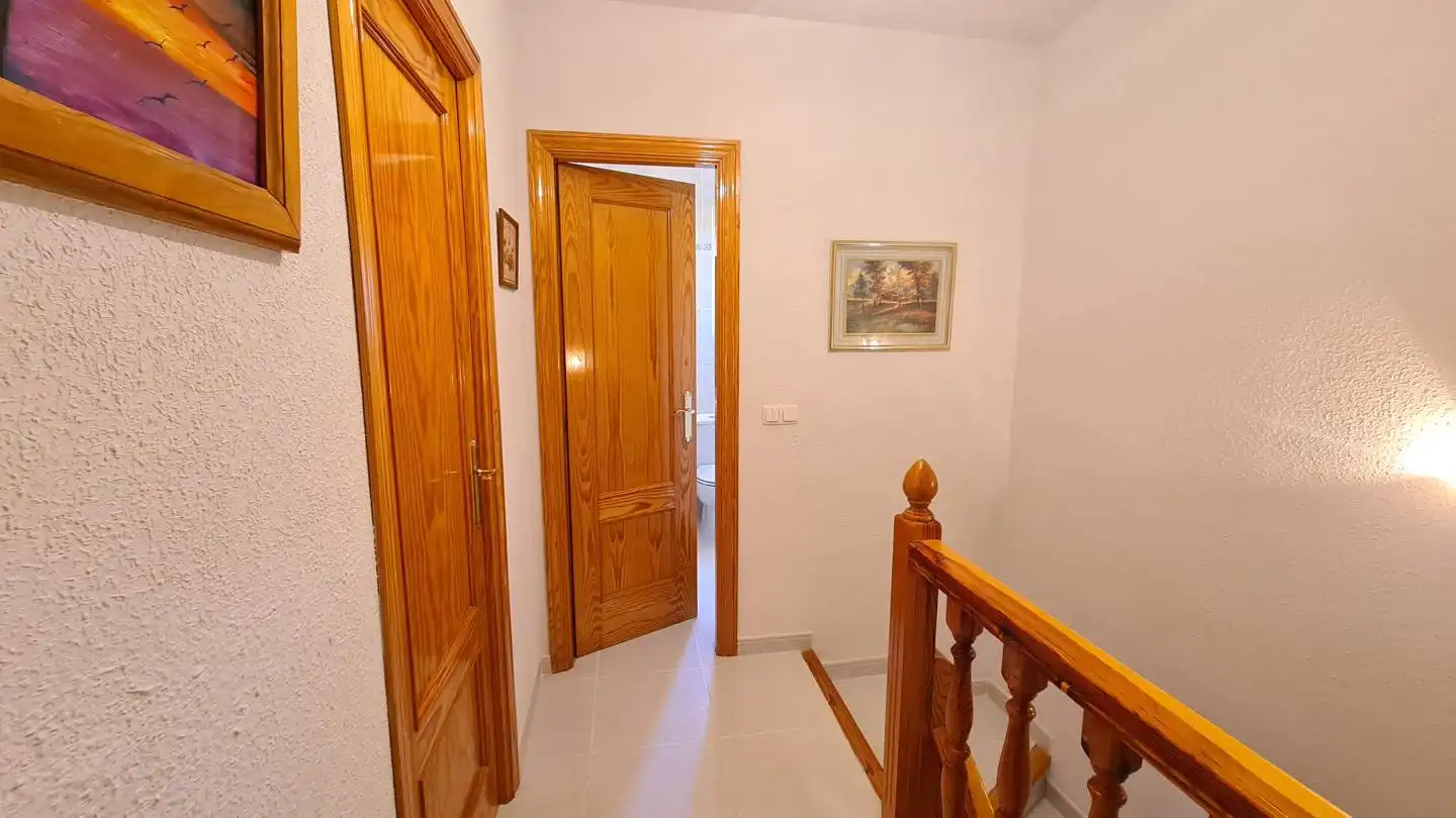 Houses for sale in La Adrada   with Private garden, Storage room and Balcony
