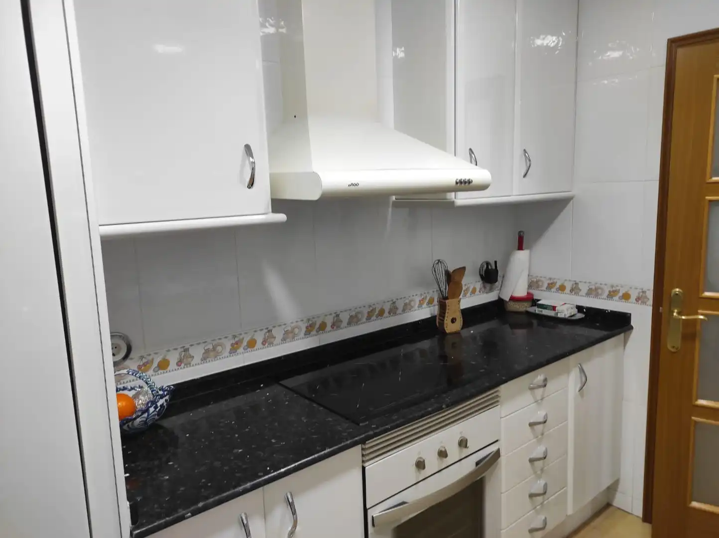 Cocina de Piso en venta en Esplugues de Llobregat con Calefacción y Terraza