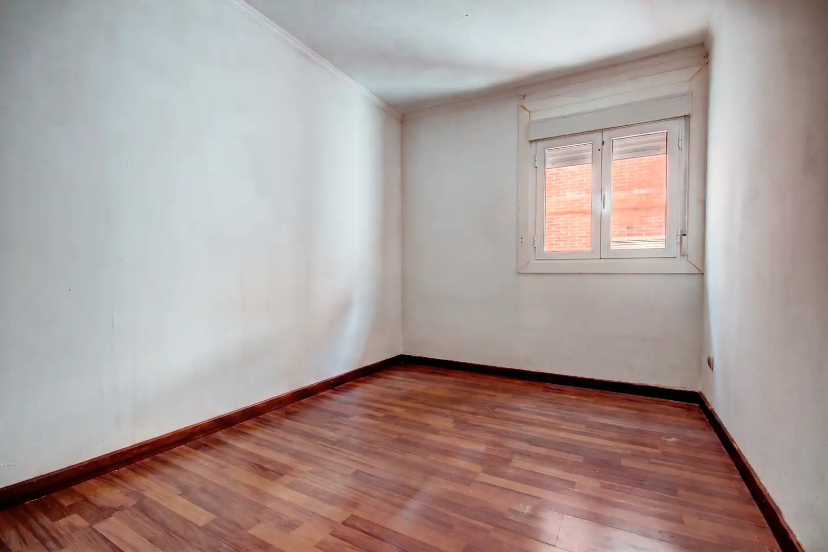 Habitación de Piso en venta en Vallirana con Trastero y Horno