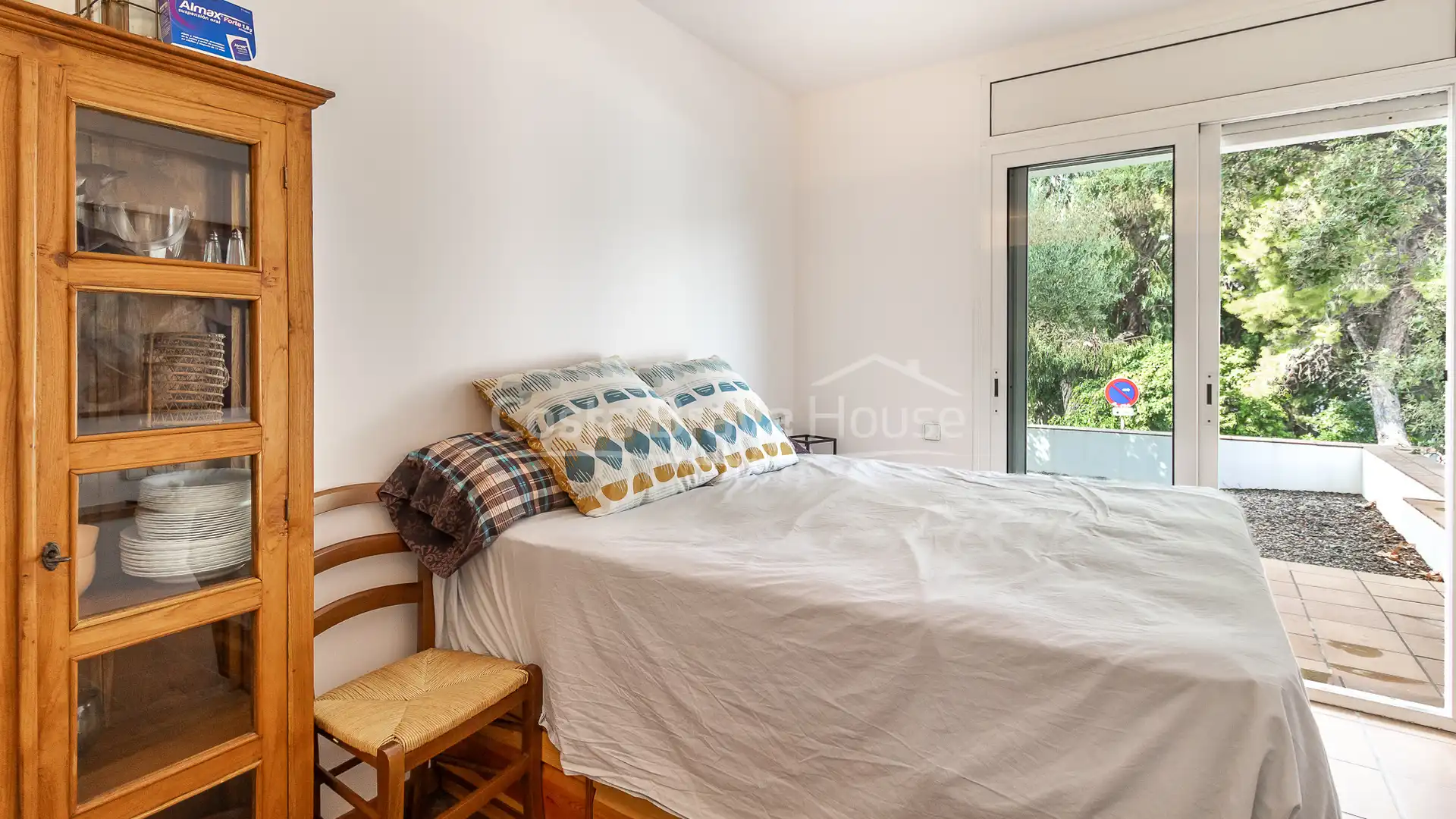 Dormitori de Casa o xalet en venda en Cadaqués amb Aire condicionat, Calefacció i Jardí privat