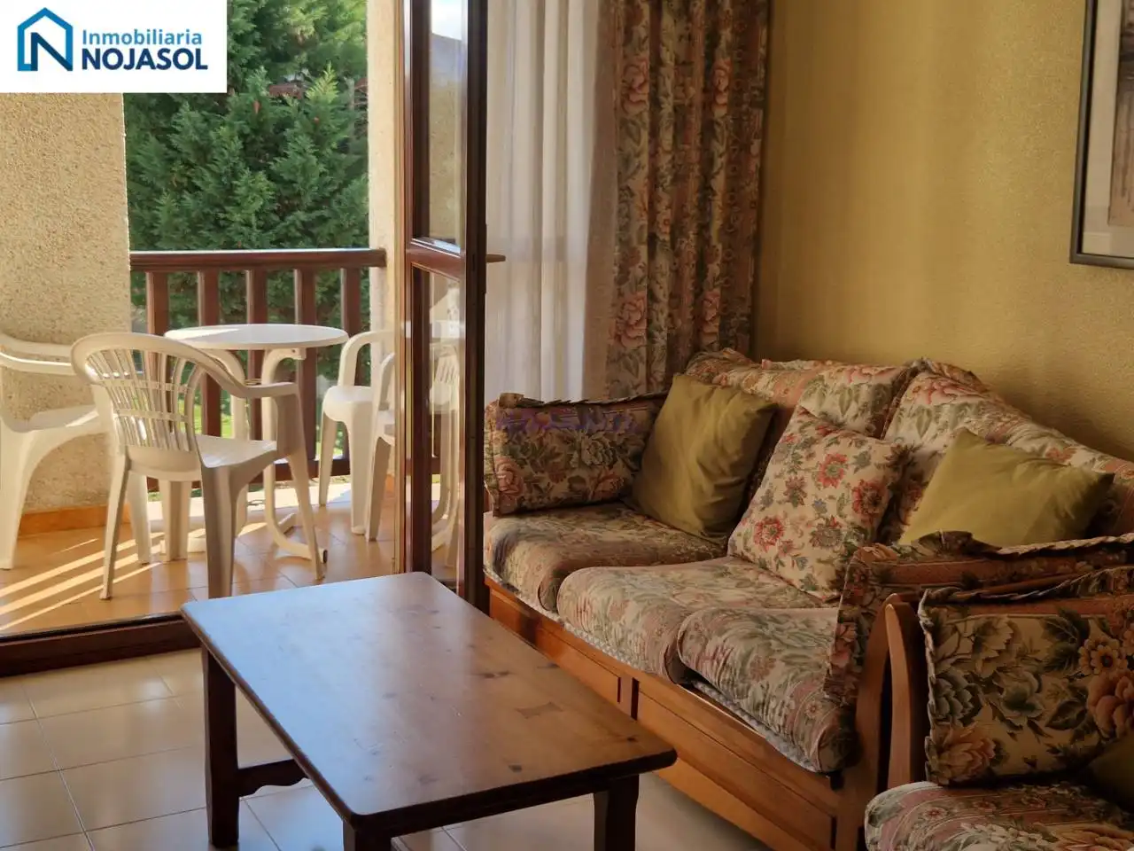 Living room of Apartments for rent in Noja  with Heating and Furnished