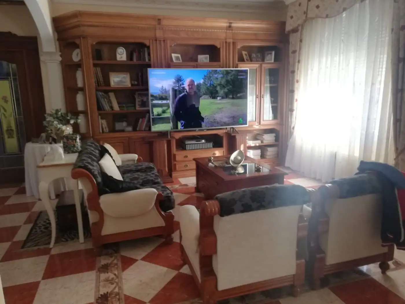 Living room of Houses for sale in Albacete  with Air Conditioner, Terrace and Storage room