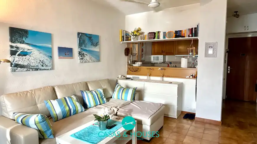 Sala d'estar de Pis en venda en La Manga del Mar Menor amb Aire condicionat, Terrassa i Moblat