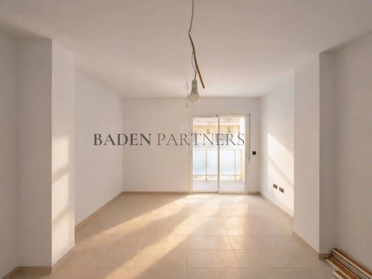 Piso en venta en Vinaròs con Aire acondicionado, Terraza y Trastero