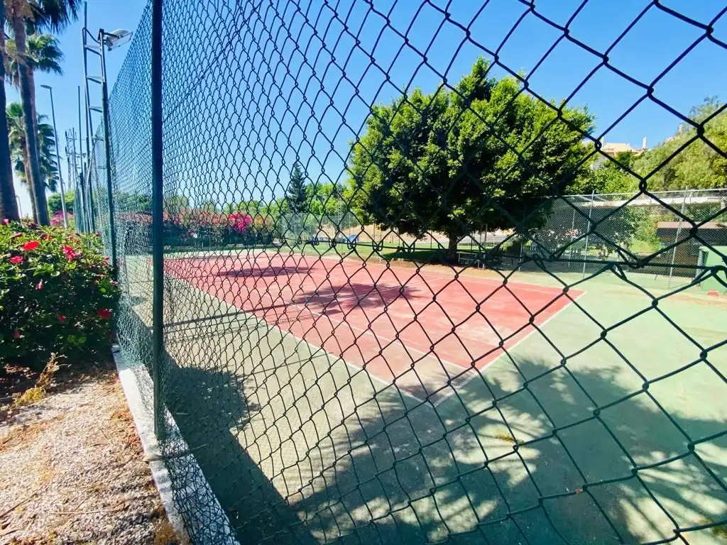 Apartament amb piscina de lloguer a Riviera del Sol