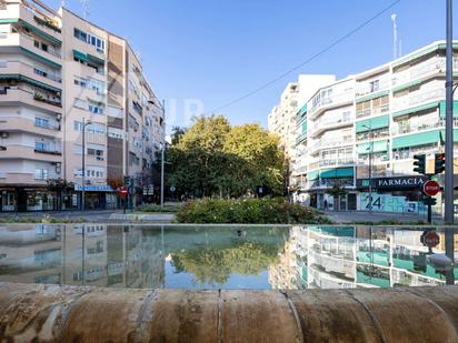 Exterior view of Flat for sale in  Granada Capital