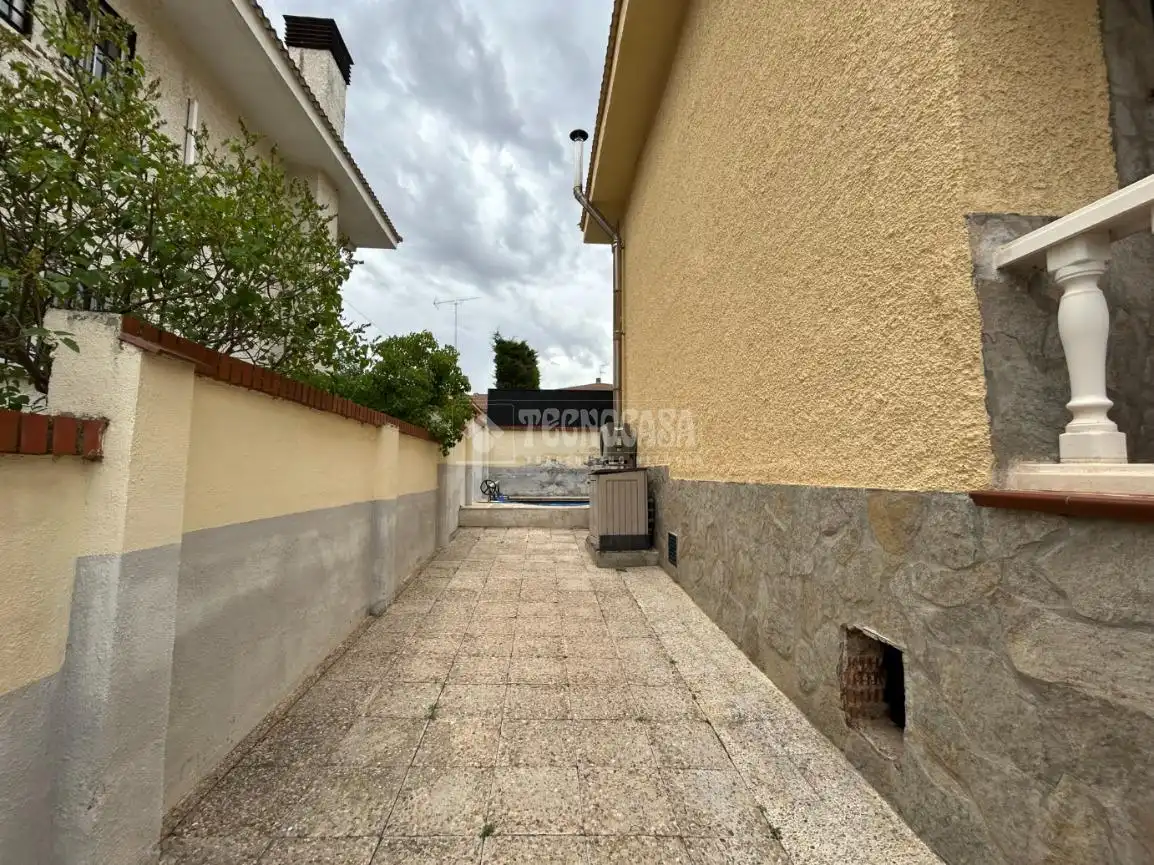 Casa en venda a Loeches, imagen 4