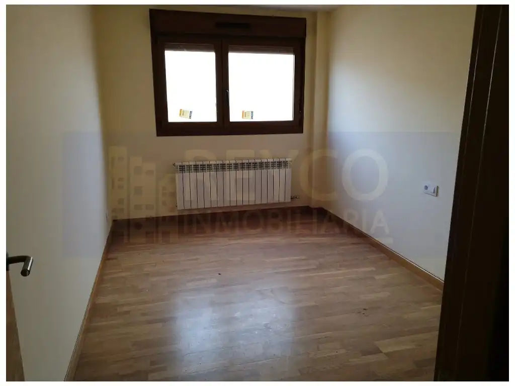 Schlafzimmer von Wohnungen zum Verkauf in Baños de Río Tobía