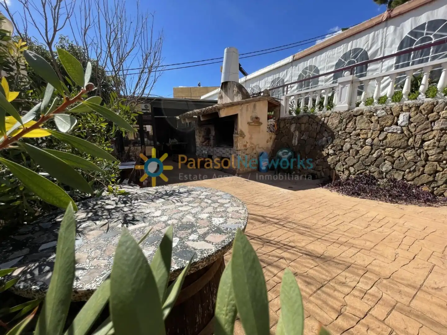 Exterior view of Buildings for sale in Ador  with Community pool