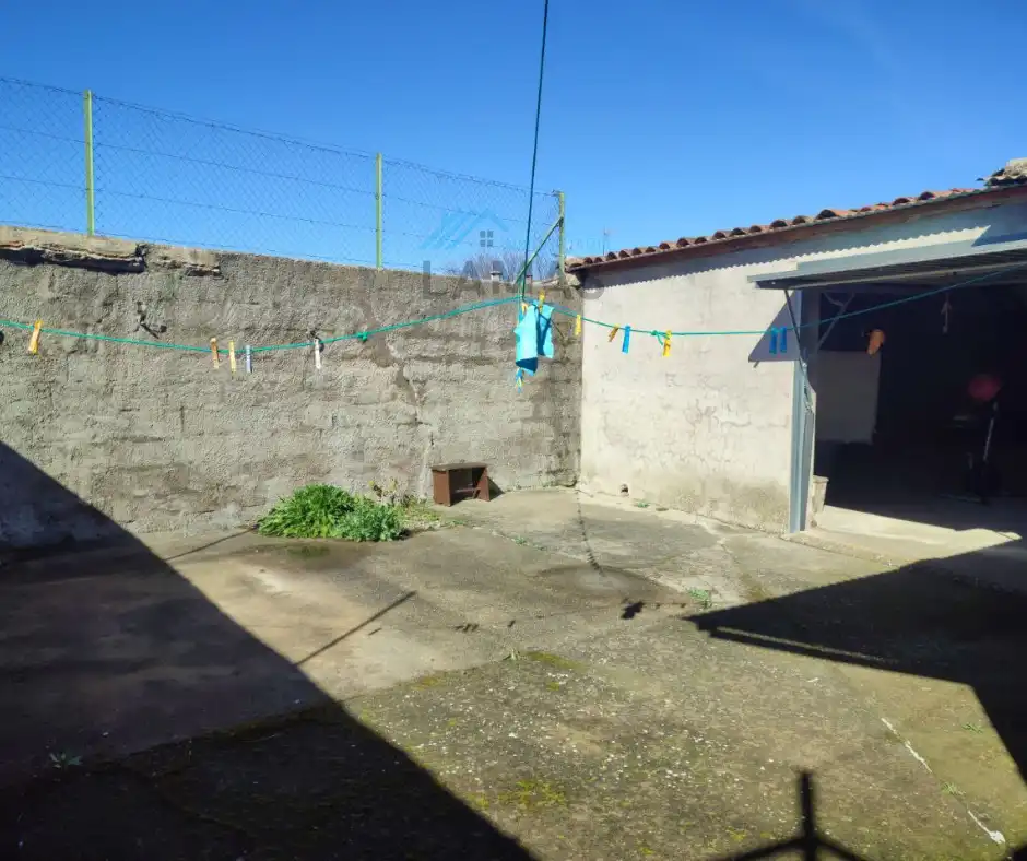Vista exterior de Casa o xalet en venda en Mesas de Ibor amb Aire condicionat, Calefacció i Traster