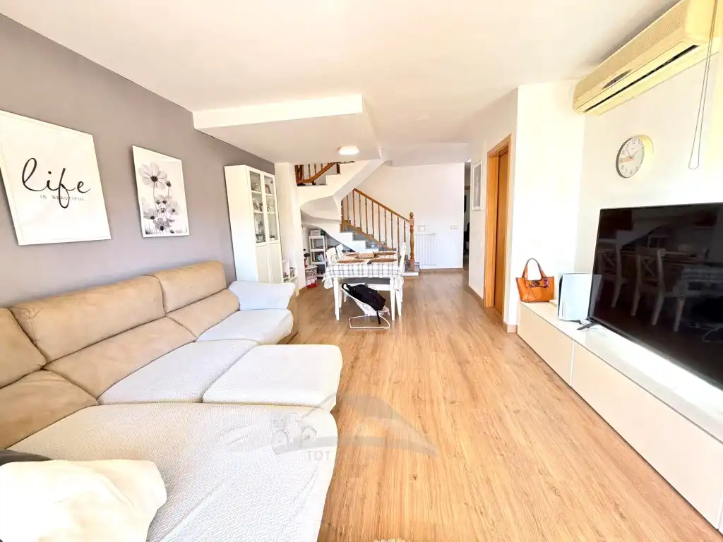 Villa zum Verkauf in Avenida Madrid De, imagen 8