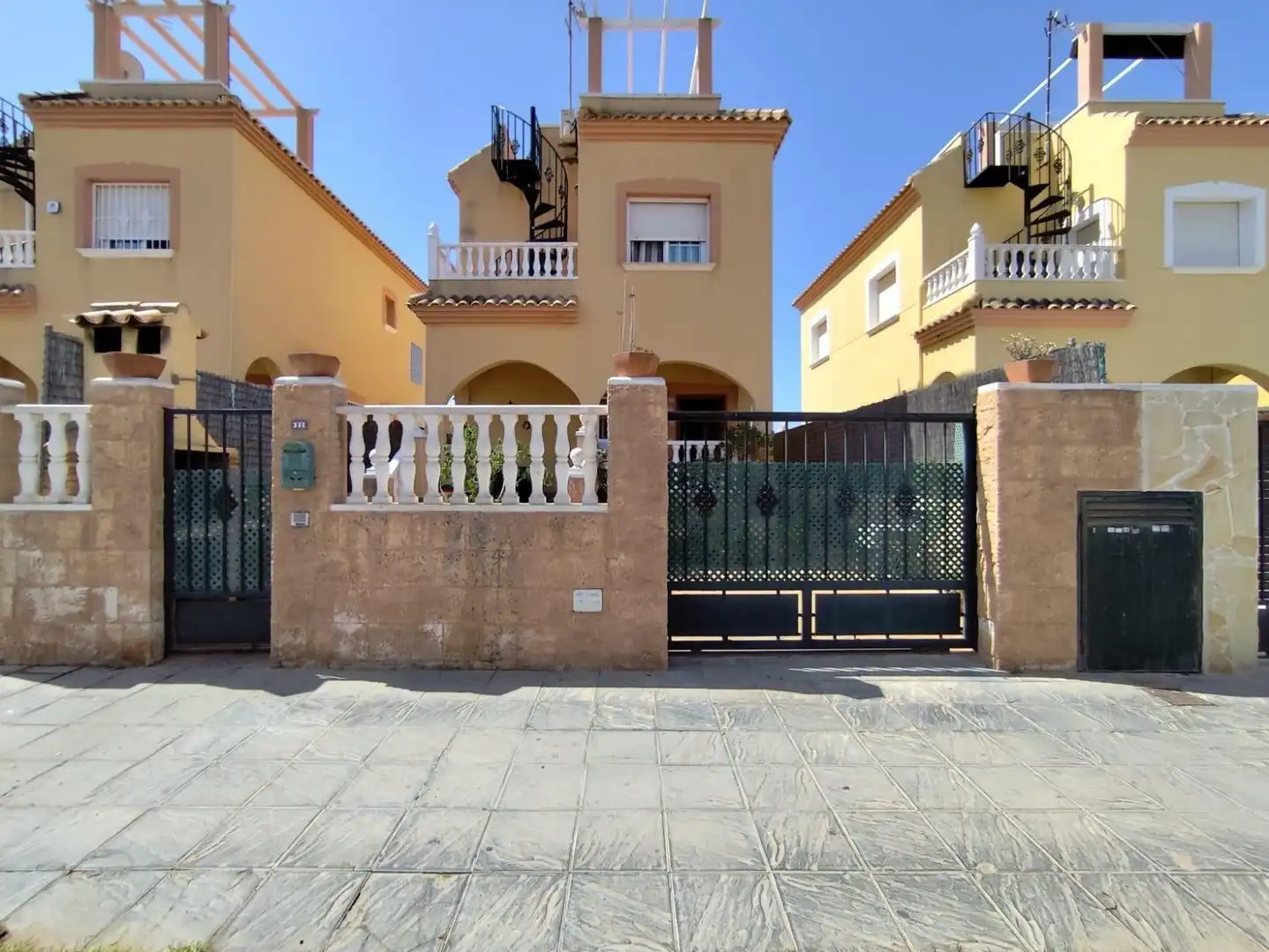 Detached house with terrace for sale in Nueva Torrevieja - Aguas Nuevas, imagen 3