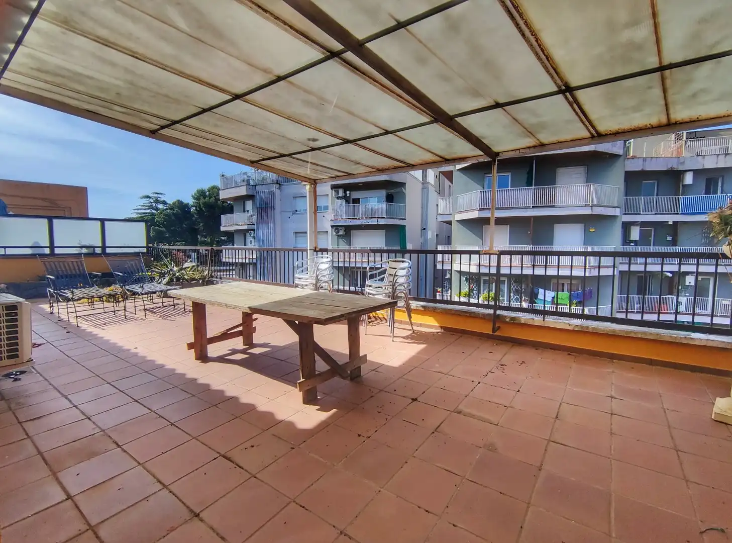 Apartament amb terrassa en venda a Carrer de la Riera