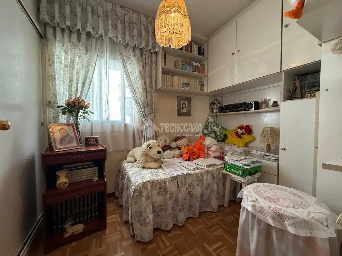 Habitación de Piso en venta en Madrid con Aire acondicionado y Terraza