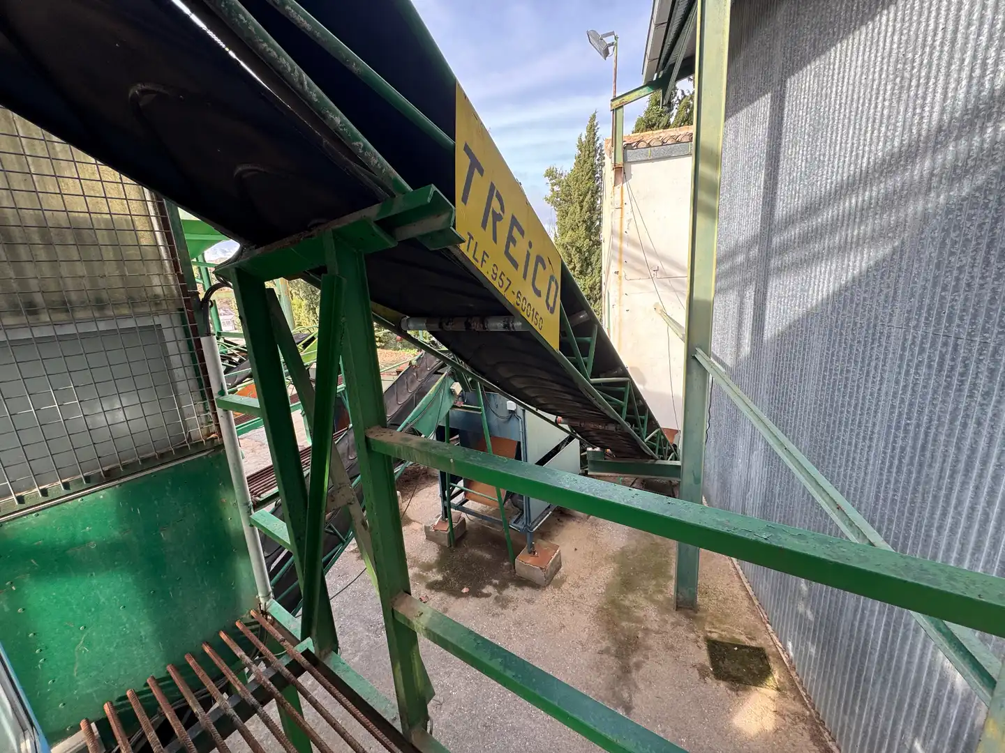 Vista exterior de Nave industrial en venta en Cehegín con Calefacción y Alarma