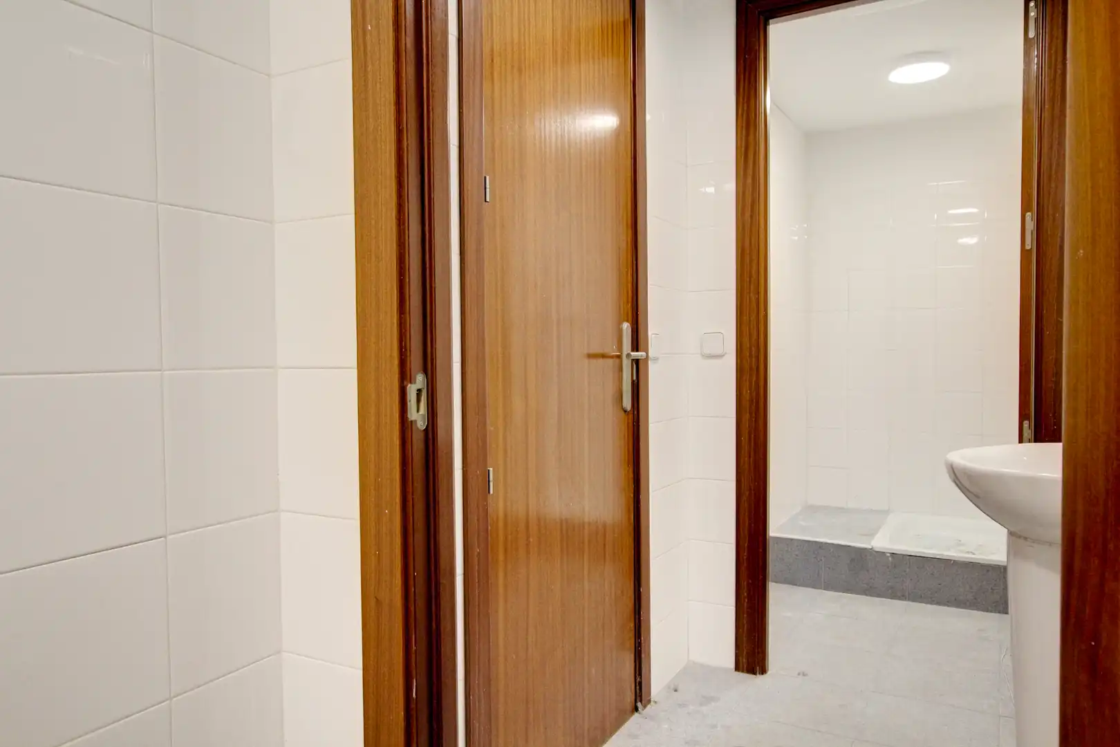 Baño de Nave industrial en venta en Azuqueca de Henares