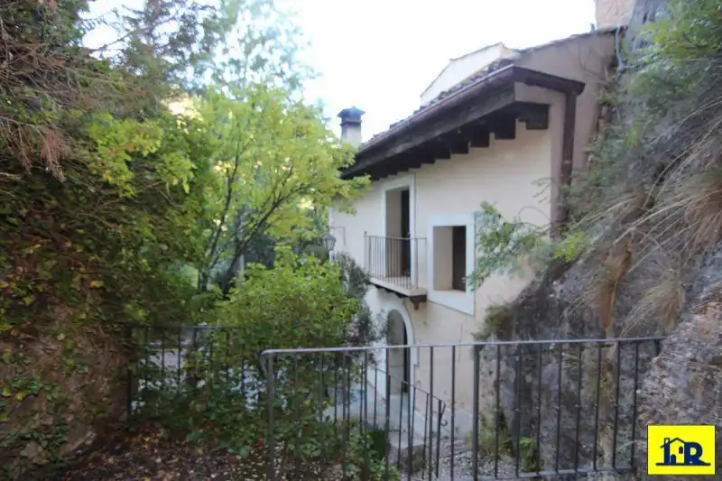 Vista exterior de Finca rústica en venda en Hoyo de Manzanares amb Terrassa