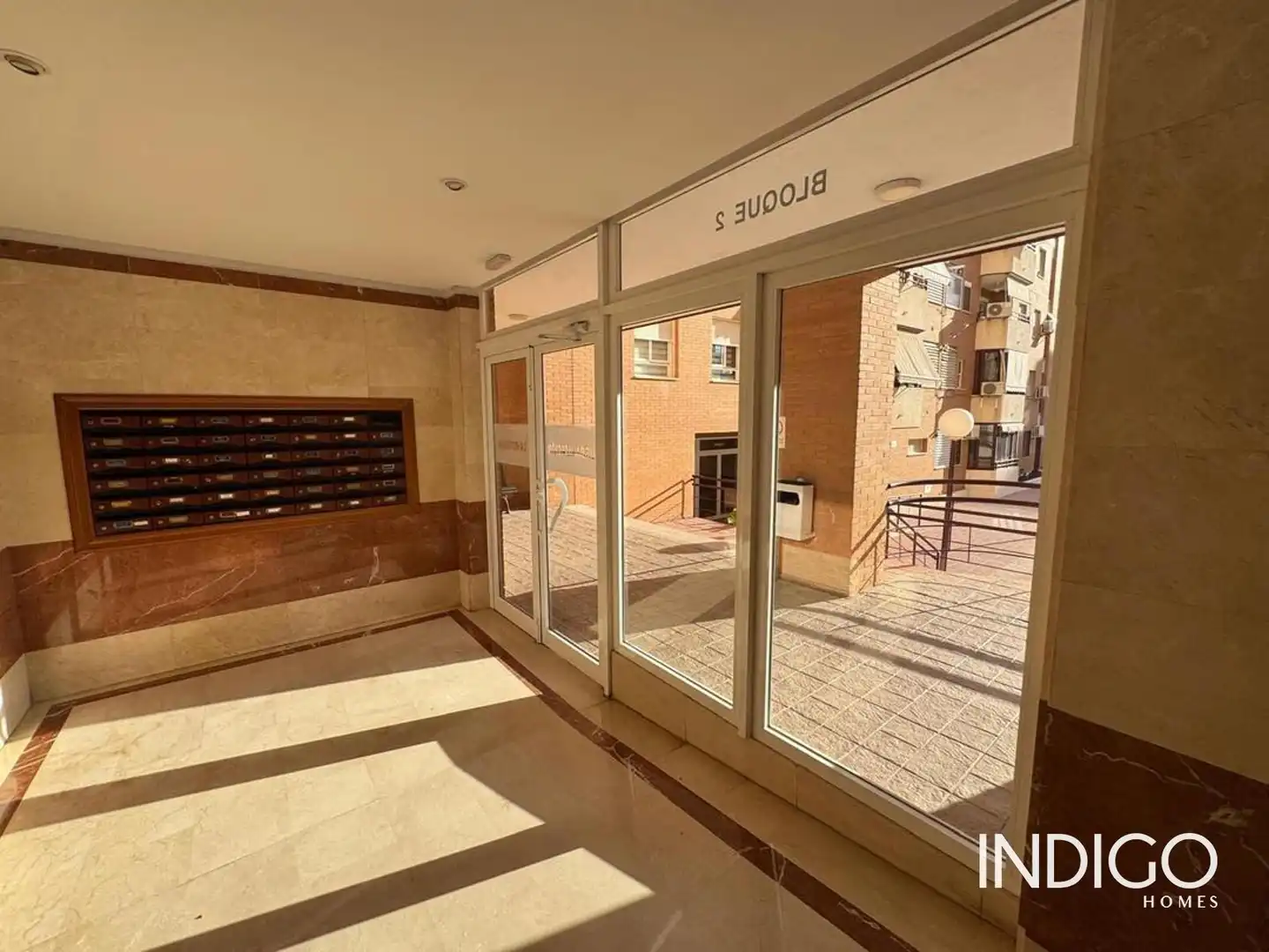 Piso en venta en Alicante / Alacant con Aire acondicionado, Calefacción y Piscina